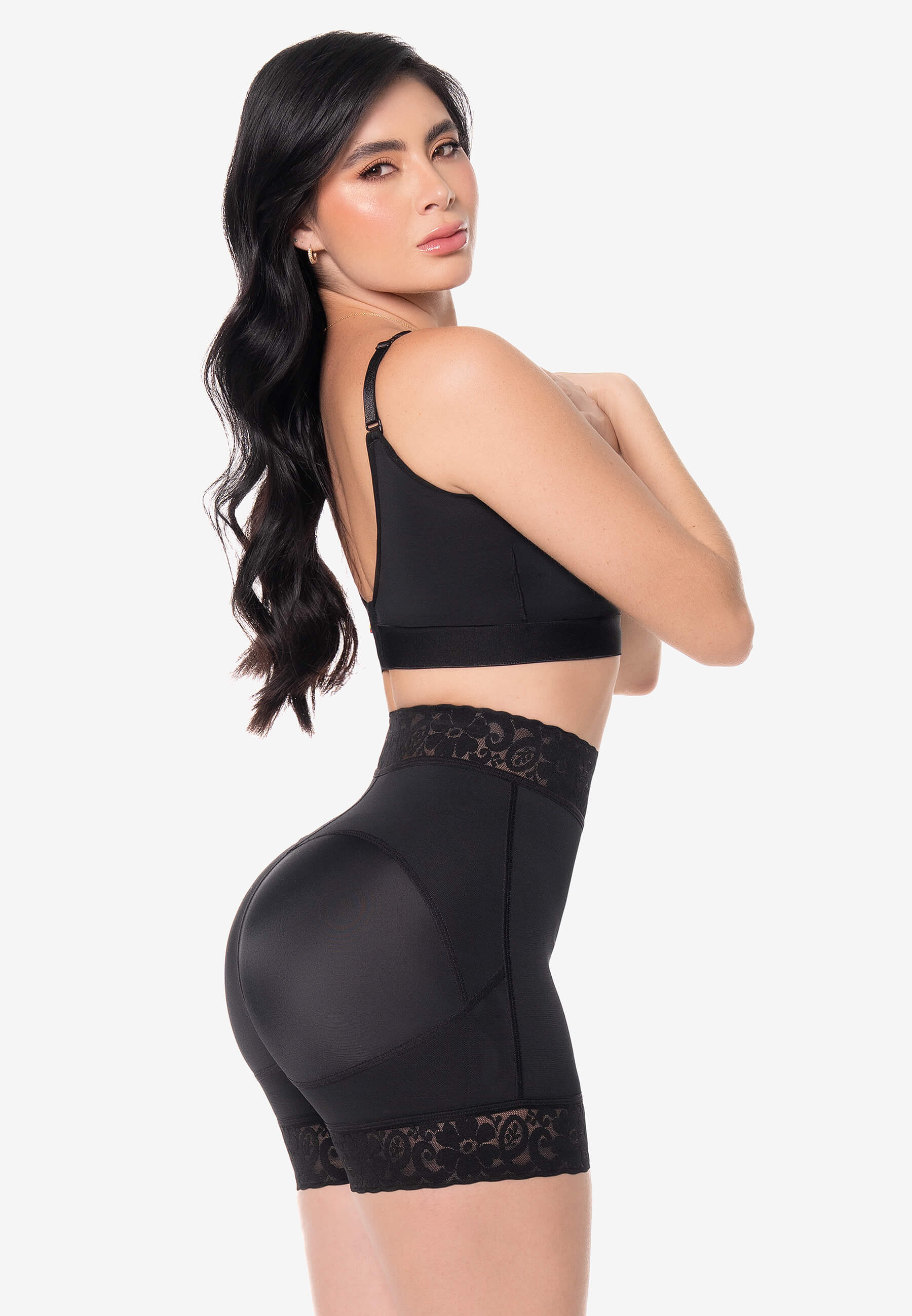 Curvia Short Vera cachetero costillero con realce Negro